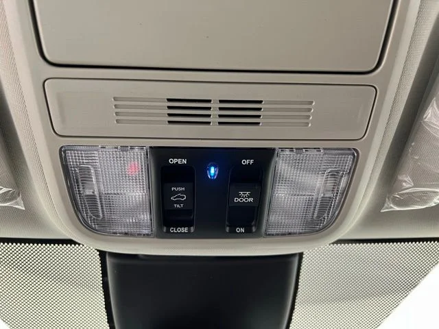 2026 Honda Odyssey Elite - Photo 25