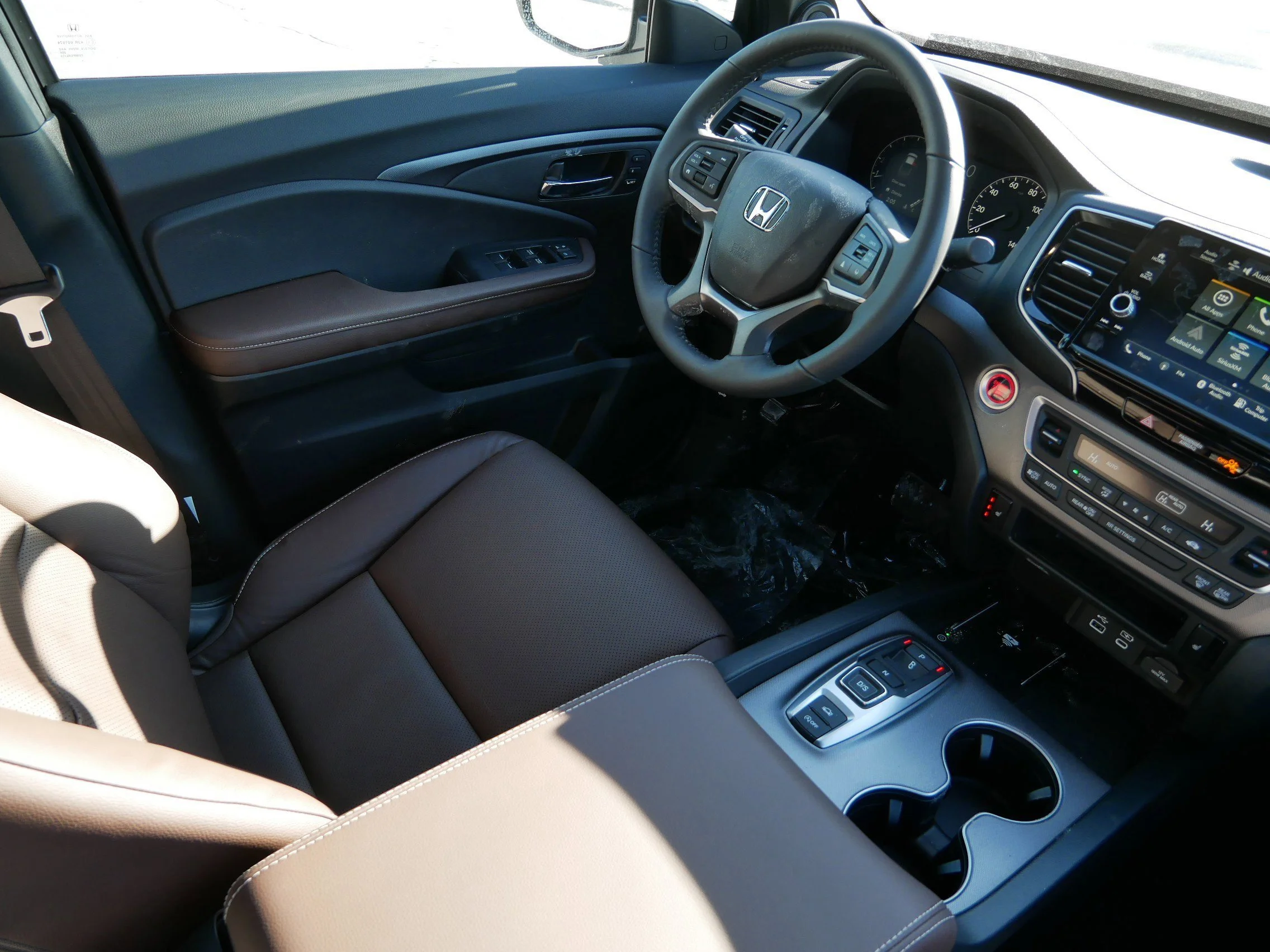 New 2026 Radiant Red Metallic II Honda RTL image 9