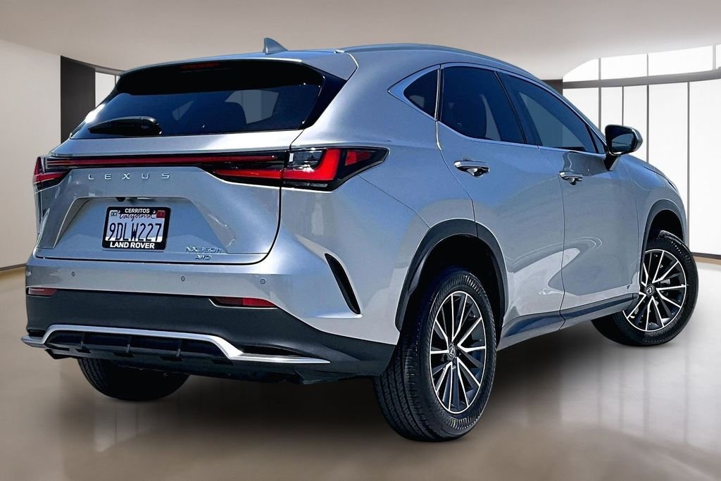 Used 2022 Atomic Silver Lexus 350h Premium image 6