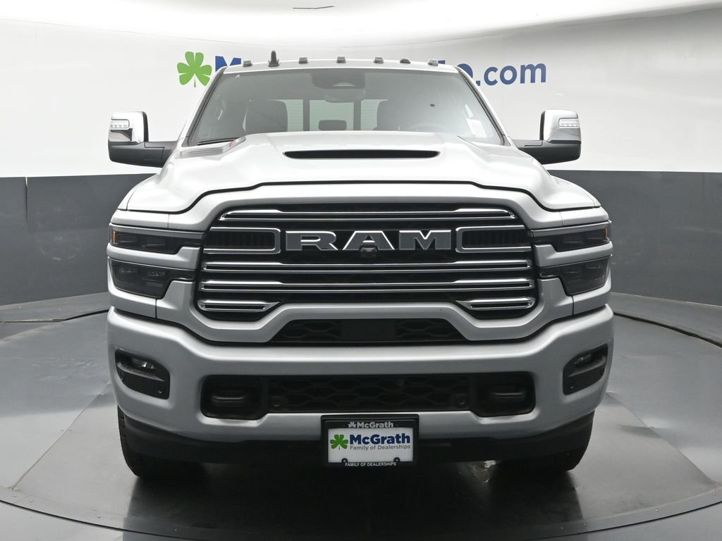 New 2026 Silver-Zynith Exterior Paint RAM Laramie image 6