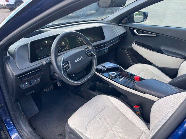 Used 2022 Yacht Blue Kia GT-Line image 16