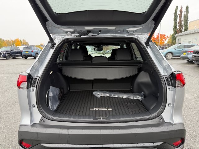 New 2026 Sonic Silver with Jet Black roof <sup>1</sup> Toyota  XSE image 23