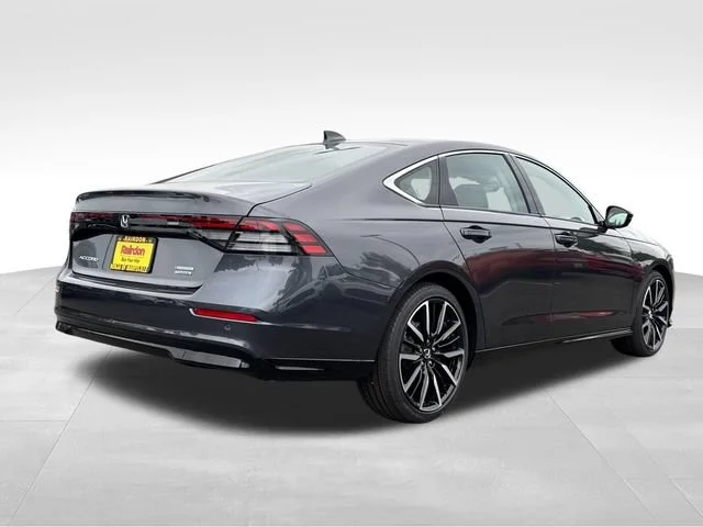 New 2026 Meteorite Gray Metallic Honda Touring image 7