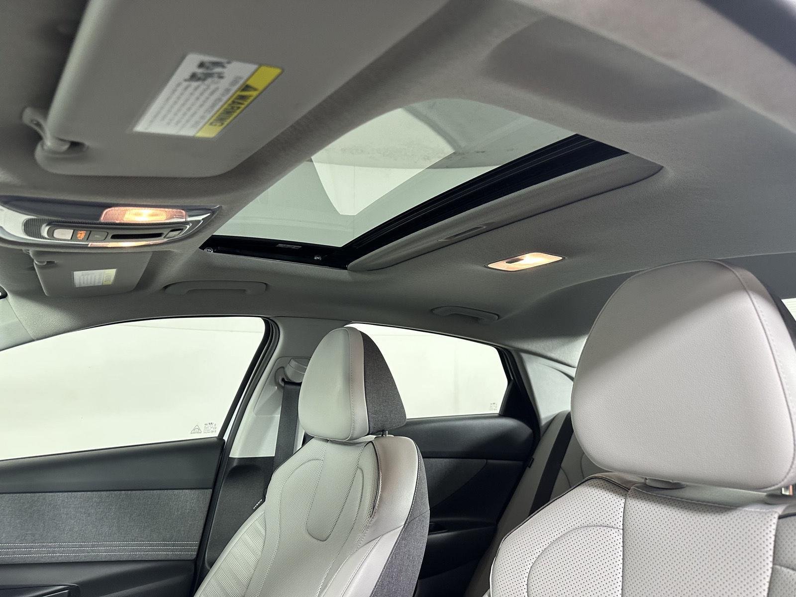 Used 2024 Serenity White Hyundai Limited image 24