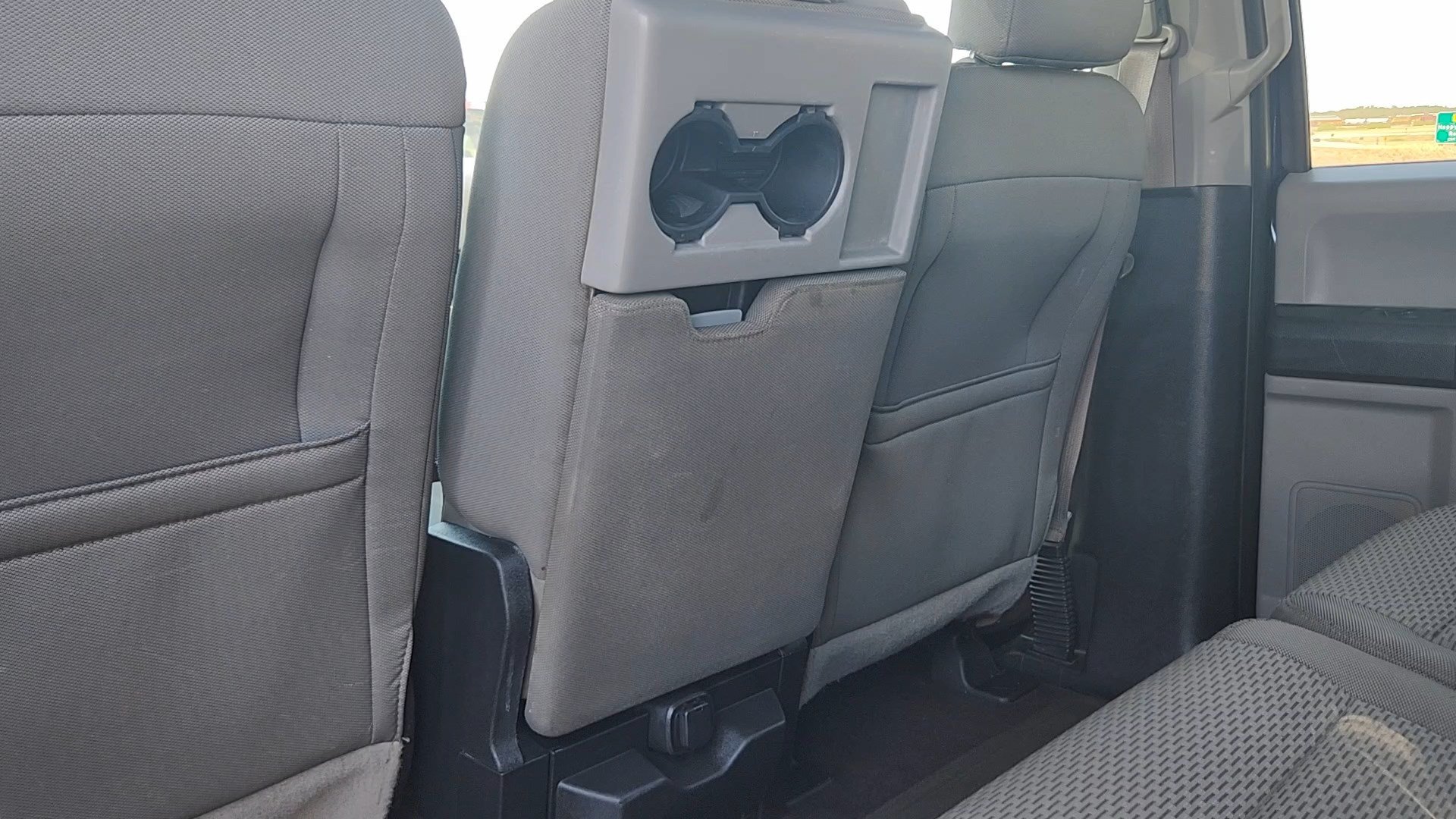 Used 2016 Blue Ford XLT image 16