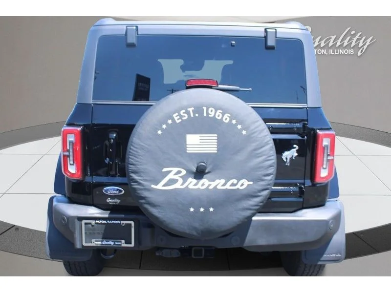 Used 2023 Shadow Black Ford Outer Banks image 5
