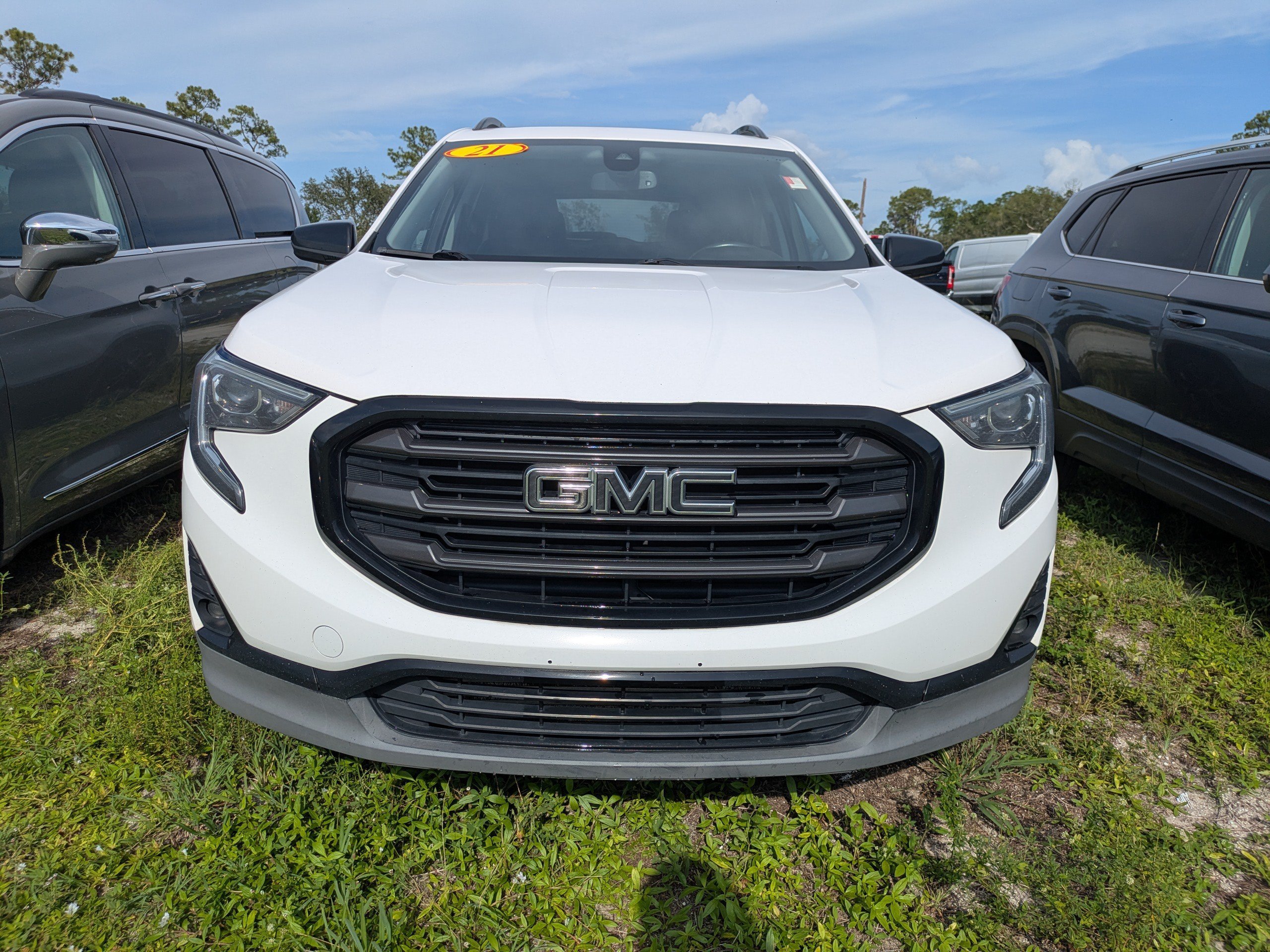 Used 2021 Summit White GMC SLT image 7