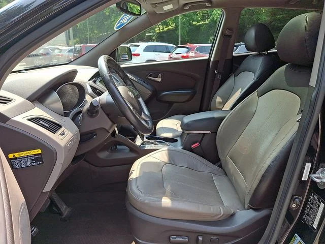Used 2011 Gray Hyundai Limited image 19