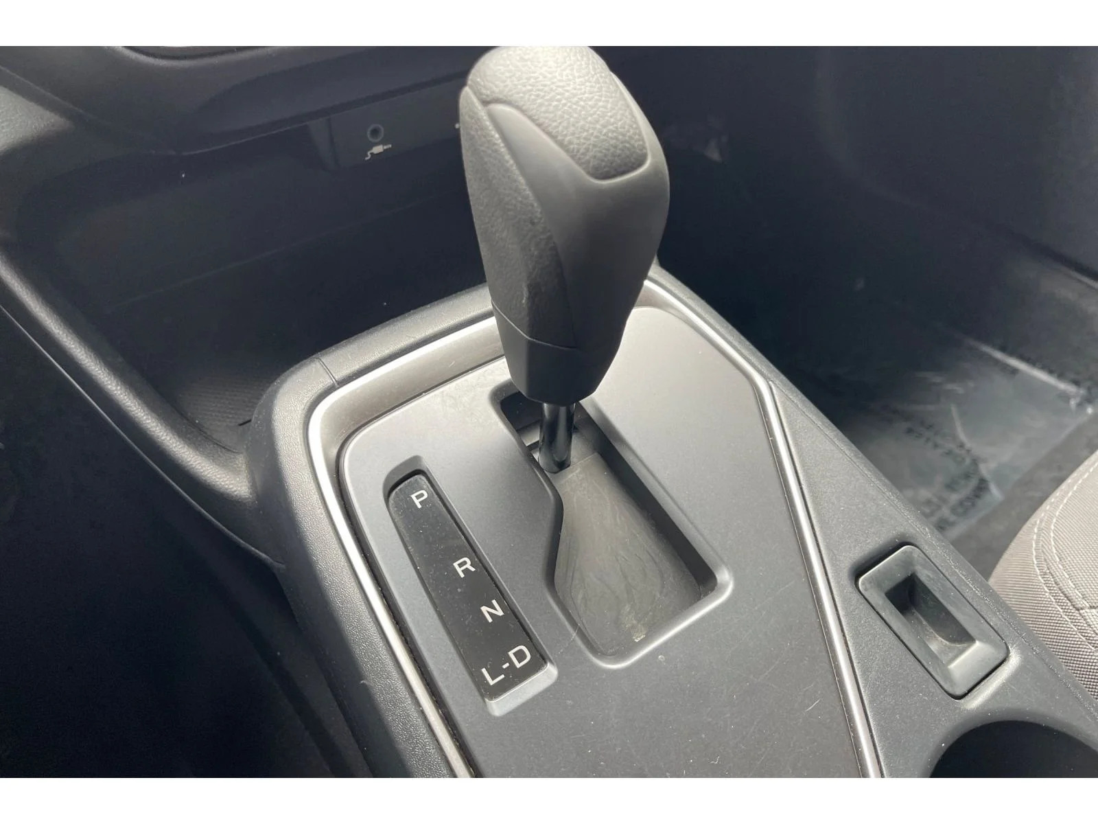 Used 2024 CRYSTAL BLACK SIL Subaru Base image 30