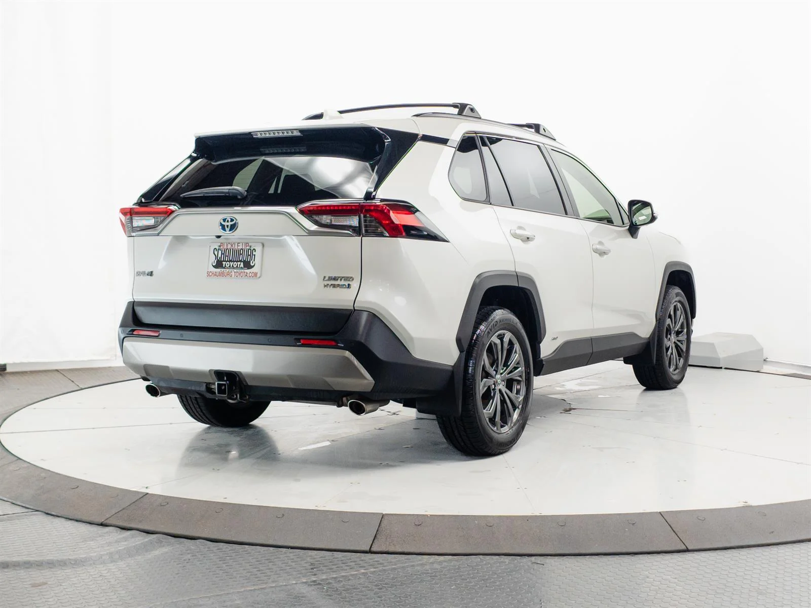 Certified Used 2022 White Toyota Limited image 12