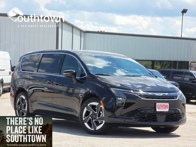 2027 Chrysler Pacifica