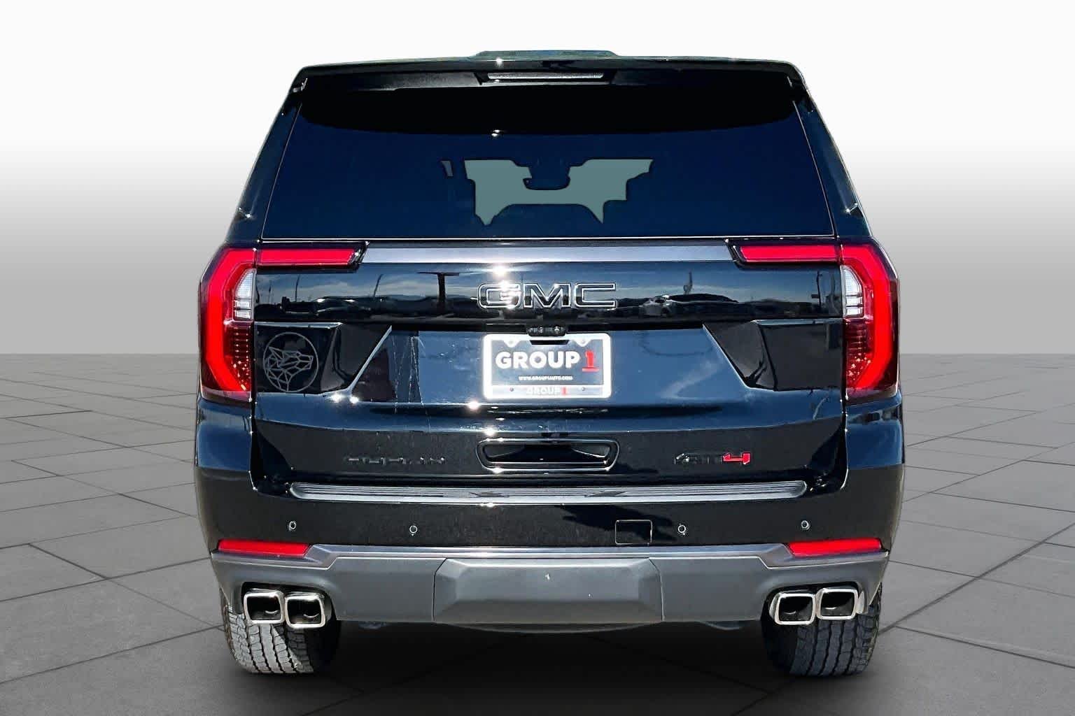 Used 2026 Onyx Black GMC AT4 Ultimate image 5