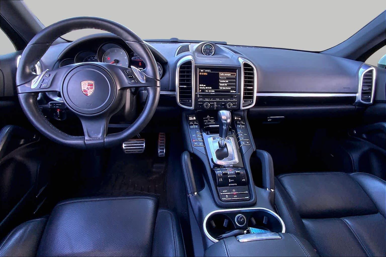 Used 2013 White Porsche S image 15