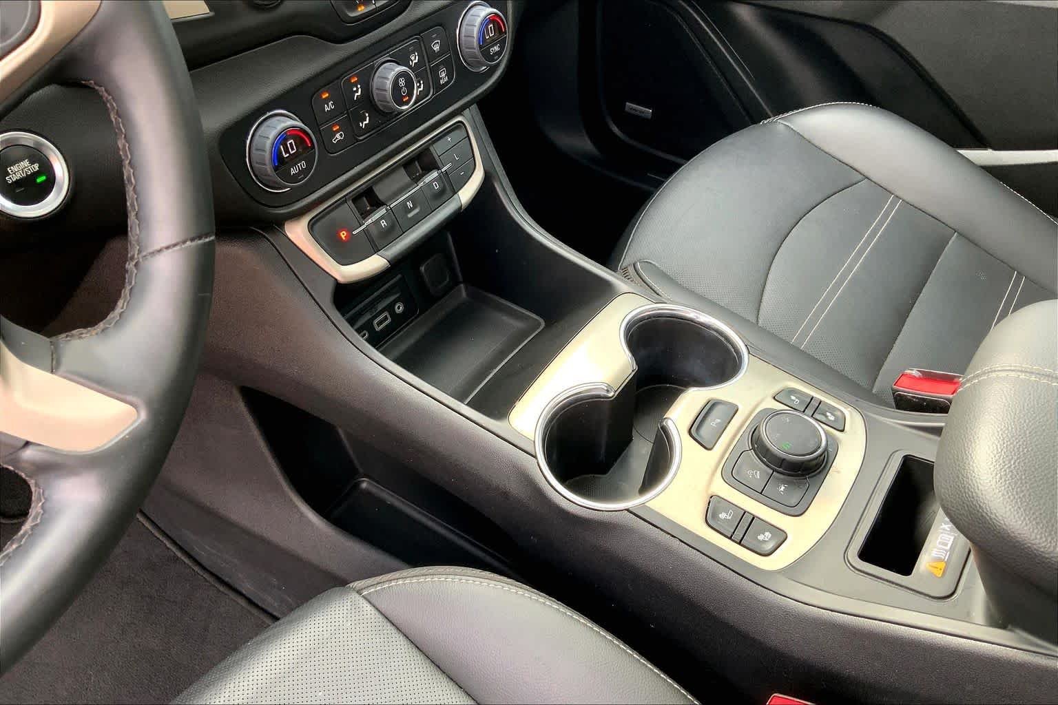 Used 2023 Volcanic Red Tintcoat GMC Denali image 17
