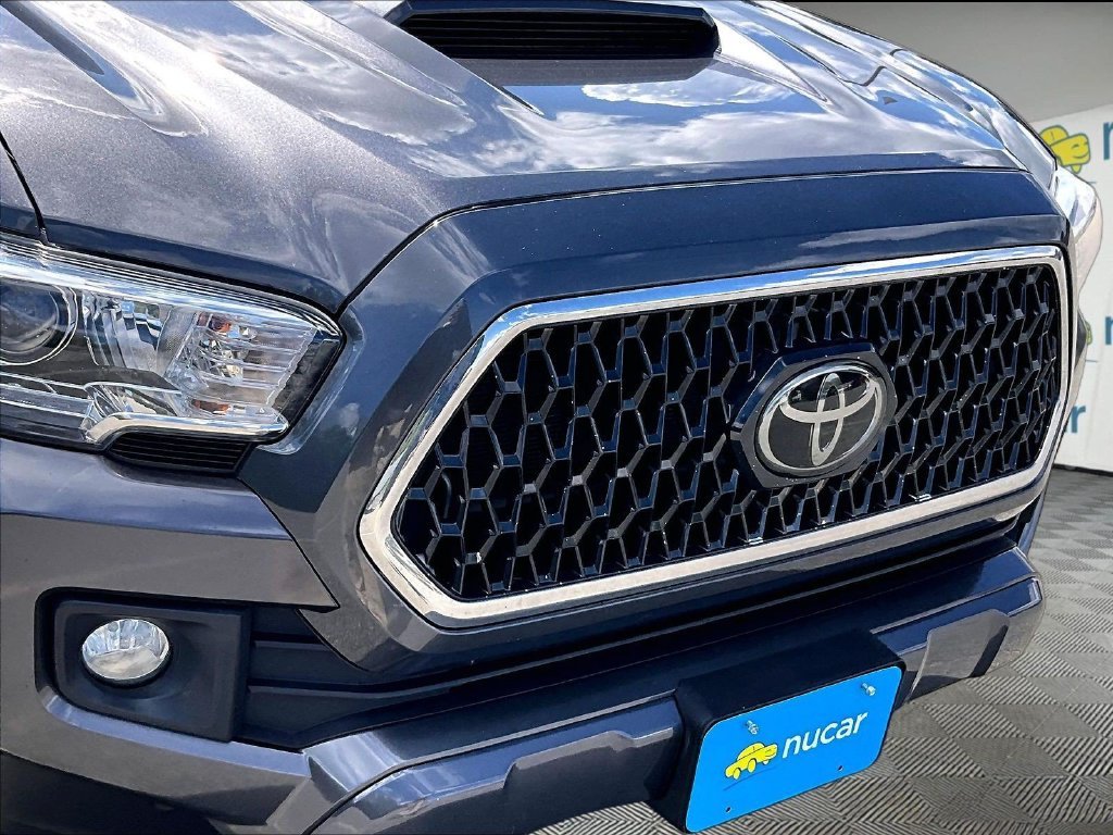 Used 2018 Gray Toyota TRD Sport image 32
