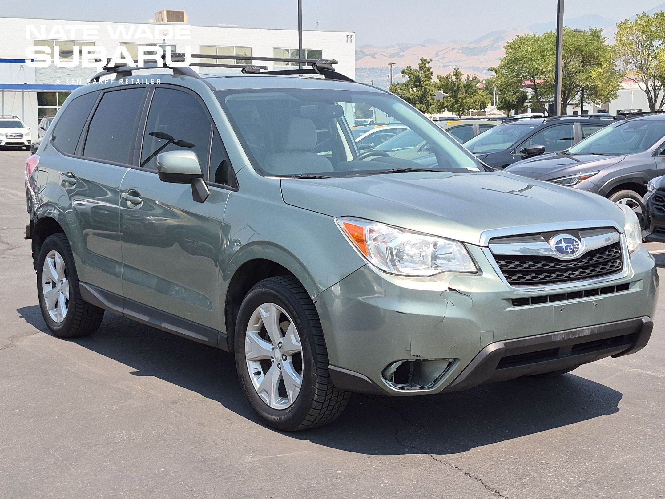 Used 2016 Jasmine Green Metallic Subaru 2.5i Premium image 1