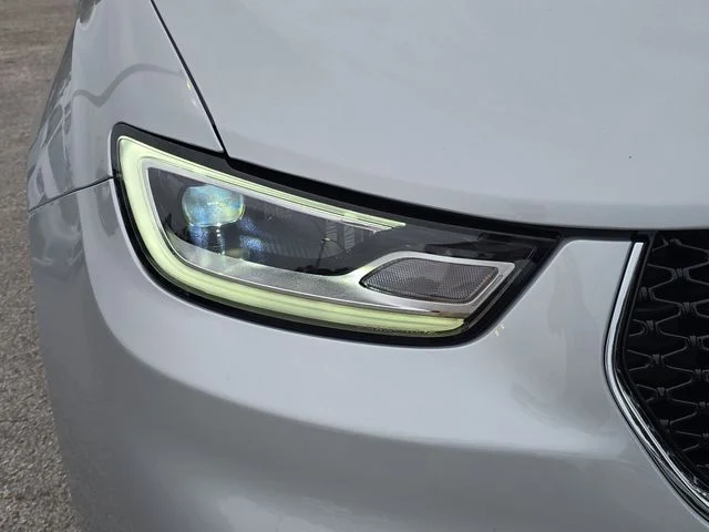 2026 Chrysler Pacifica Select - Photo 7