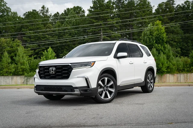 2023 Honda Pilot Touring