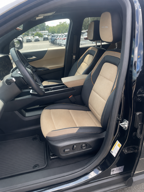 Used 2025 Black Chevrolet ACTIV image 7