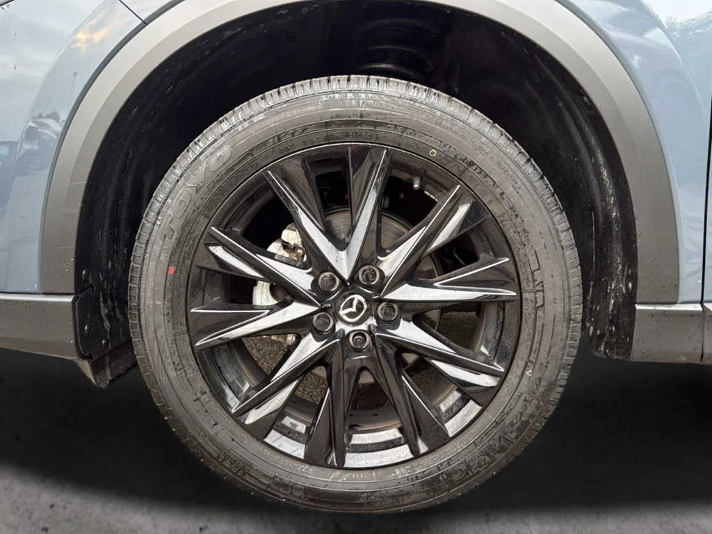 Used 2024 Gray Mazda 2.5 S Carbon Edition image 21