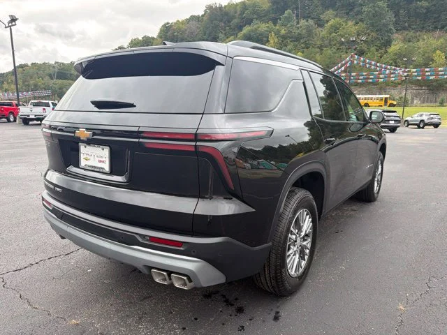 New 2027 Mosaic Black Metallic Chevrolet LT image 3