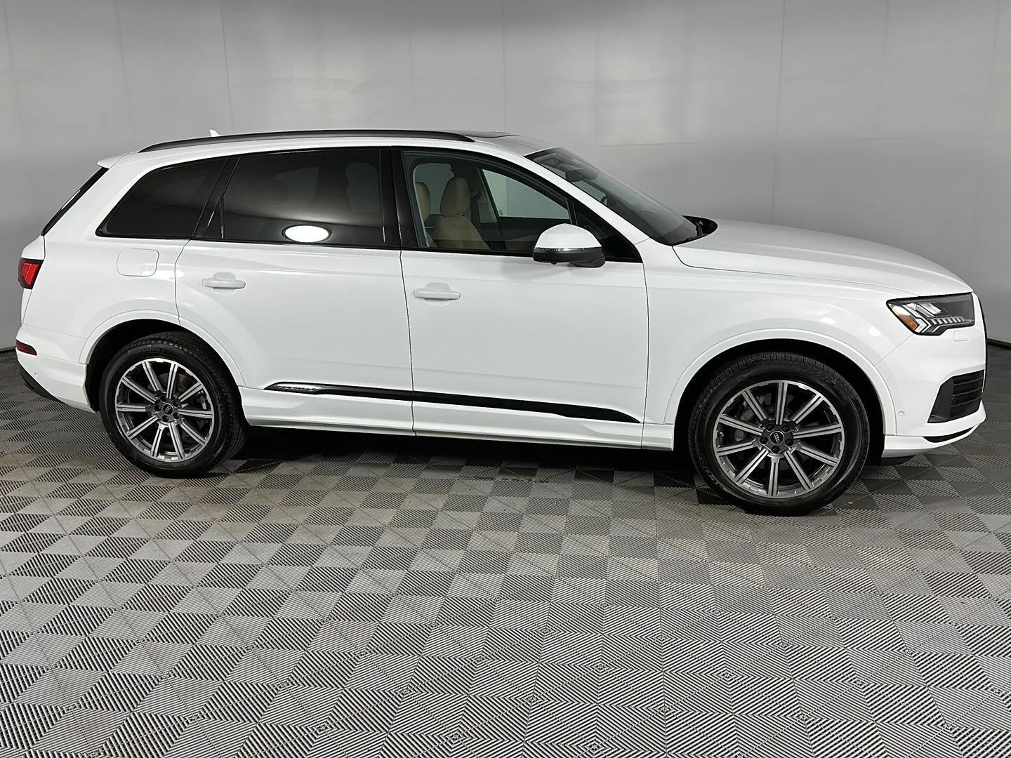 Used 2023 Glacier White Metallic Audi Premium Plus image 4