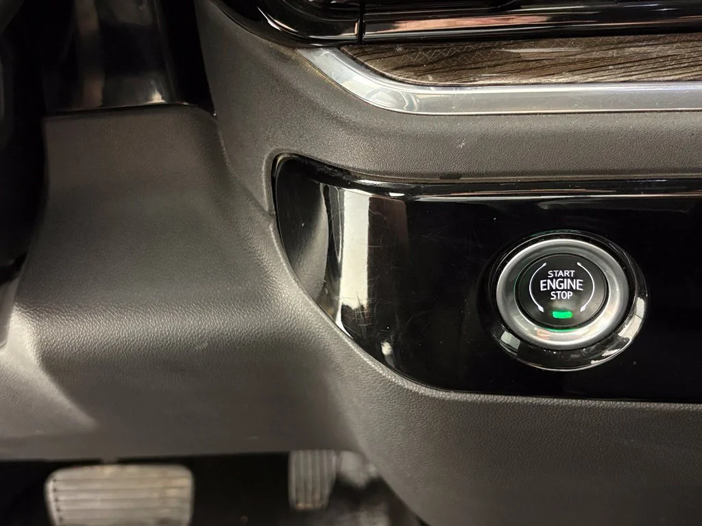 Used 2022 Beige GMC Elevation image 39