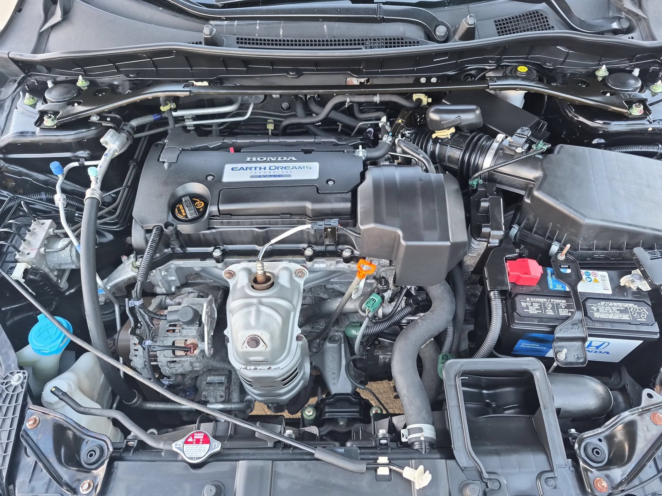 Used 2013 Crystal Black Pearl Honda EX-L Sedan image 32