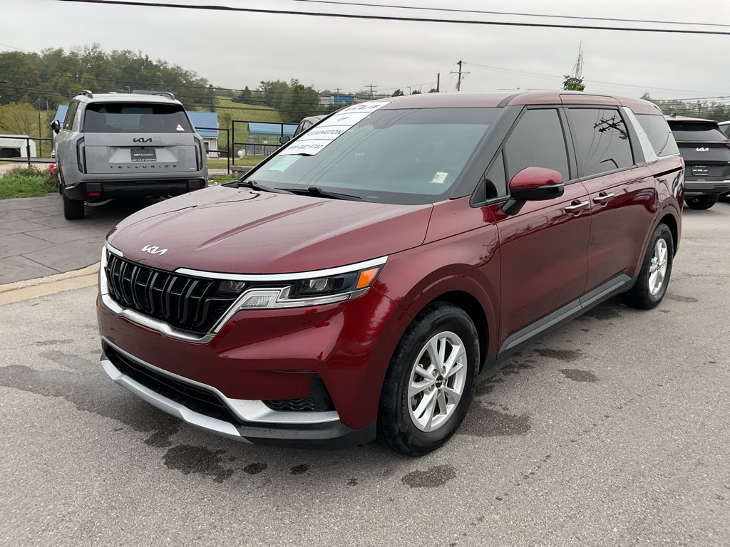 Used 2024 Flare Red Kia LX image 4