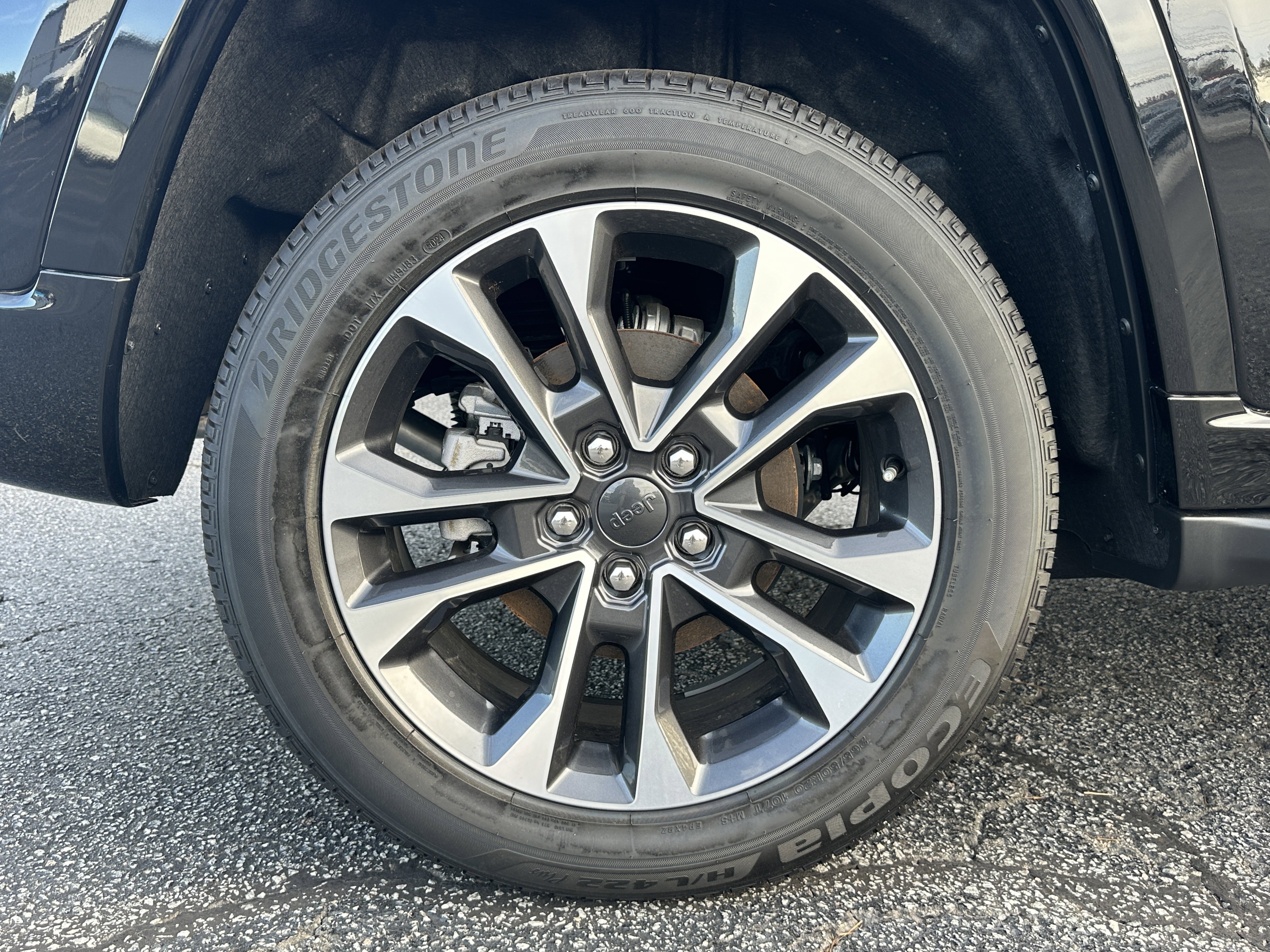 2025 Jeep Grand Cherokee Overland - Photo 18