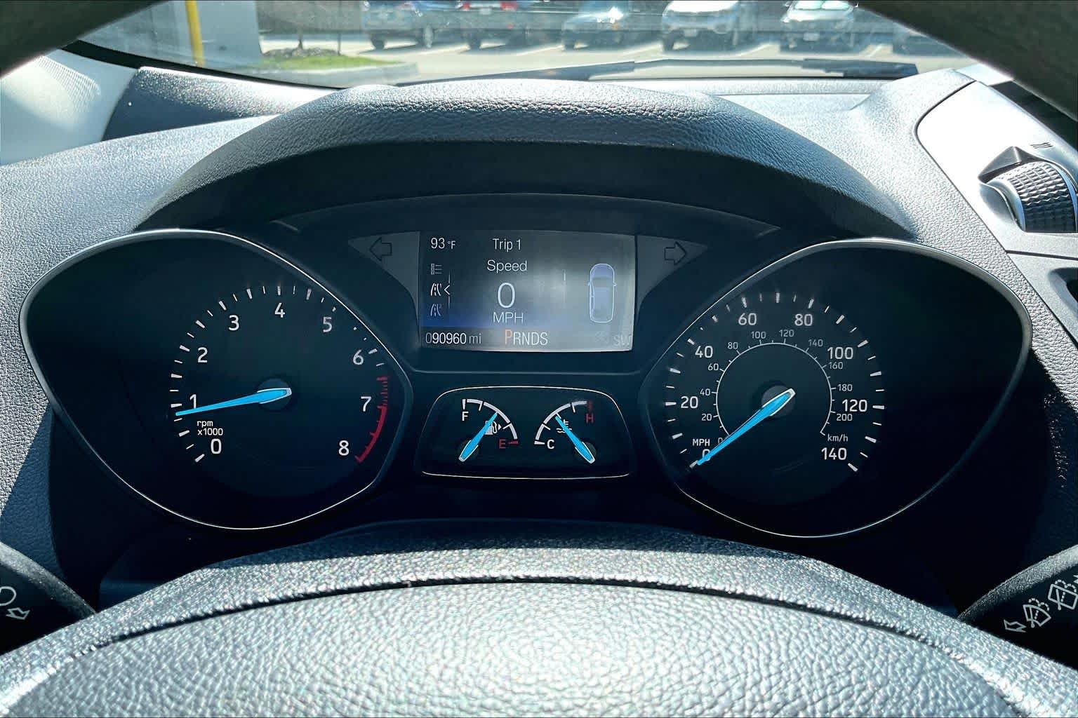 Used 2017 Oxford White Ford SE image 24