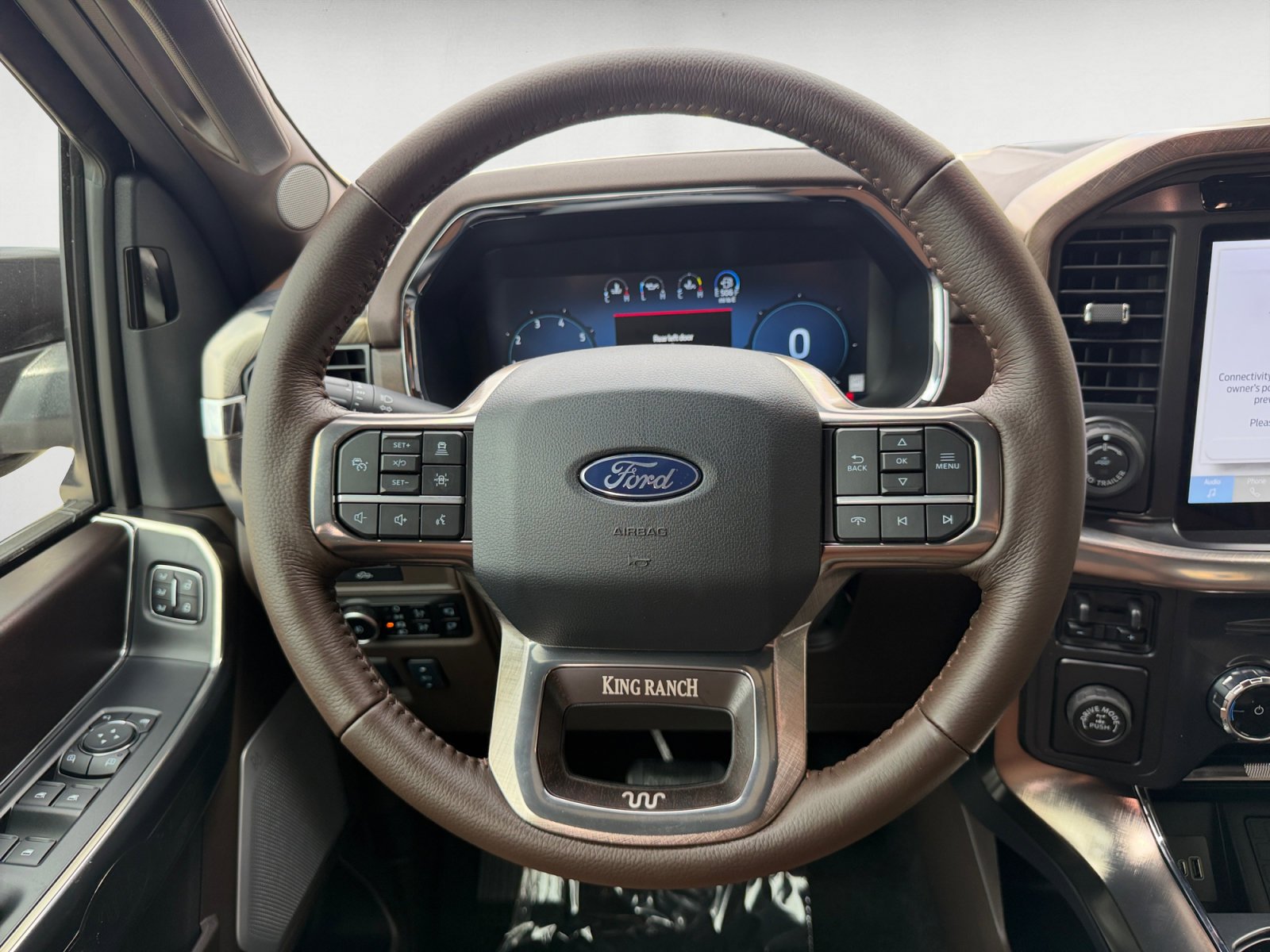New 2026 Agate Black Metallic Ford King Ranch image 11