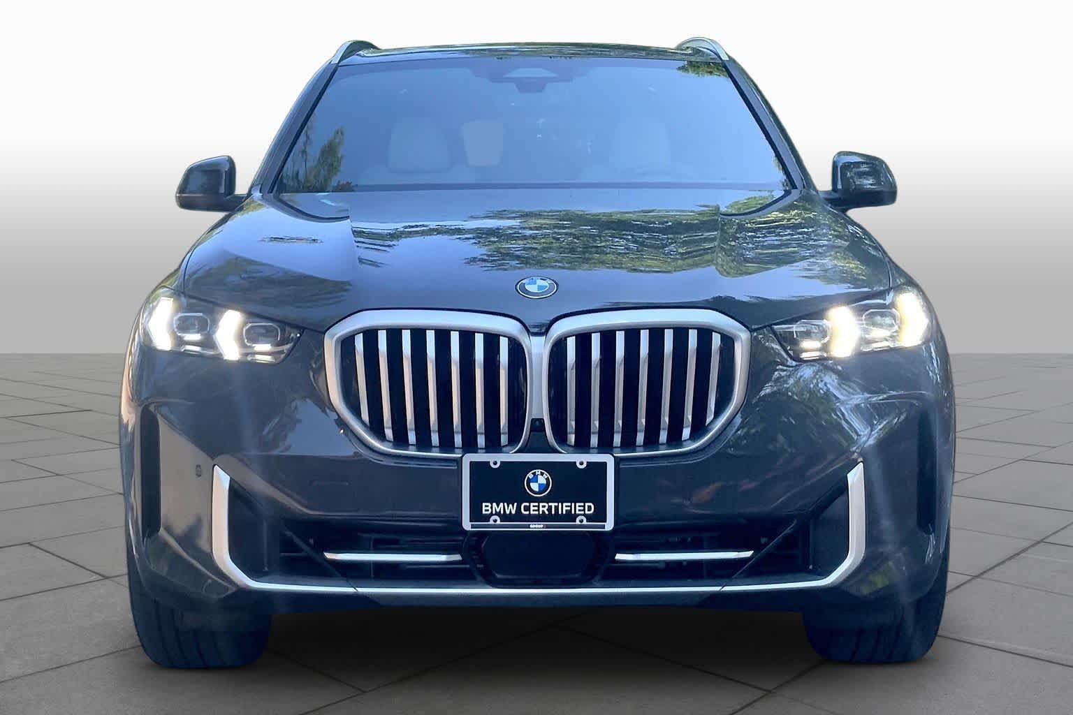 Certified Used 2024 Dravit Grey Metallic BMW xDrive40i image 3