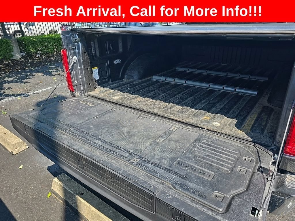 Used 2022 Gray Ford XLT image 28