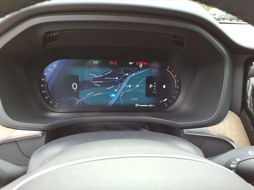 2026 Volvo XC60 Plus - Photo 16