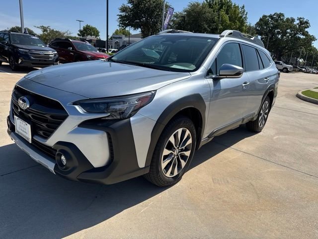 Used 2025 Silver Subaru Touring image 7