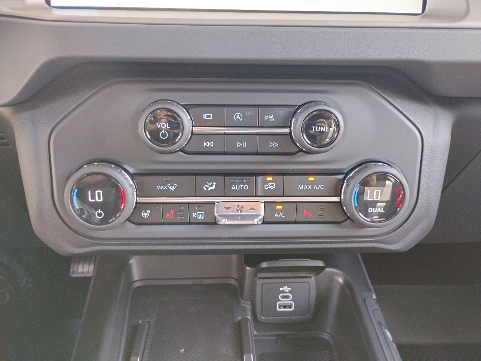 New 2026 Marsh Gray Ford Outer Banks® image 25