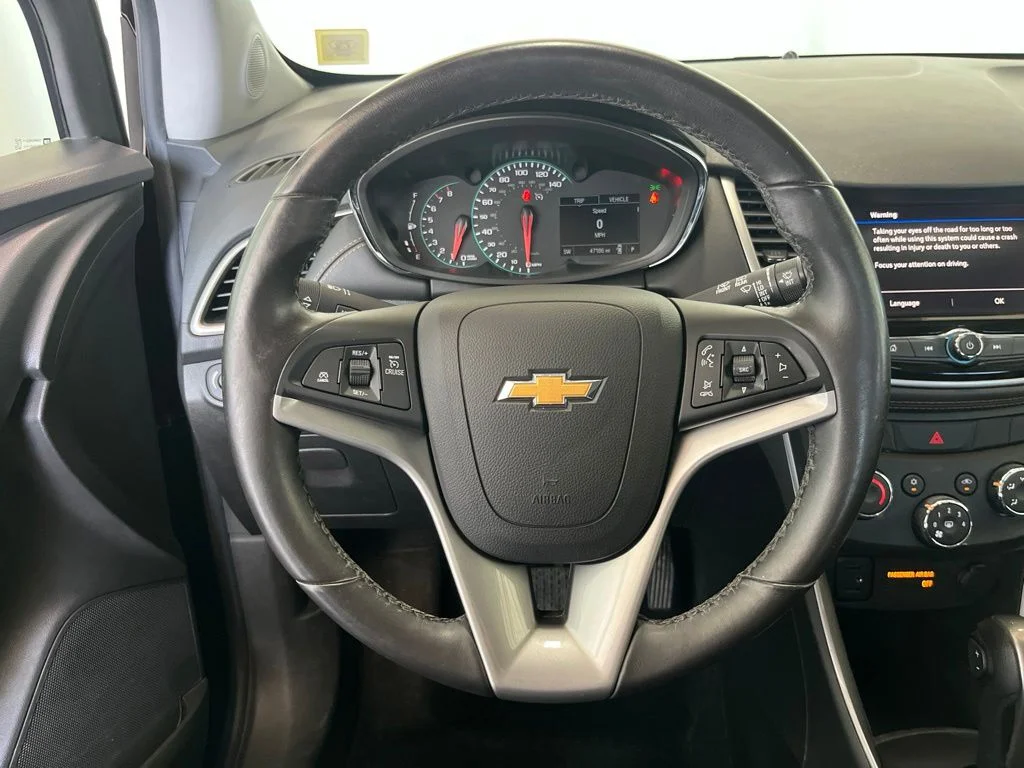 Used 2021 Black Chevrolet LT image 5