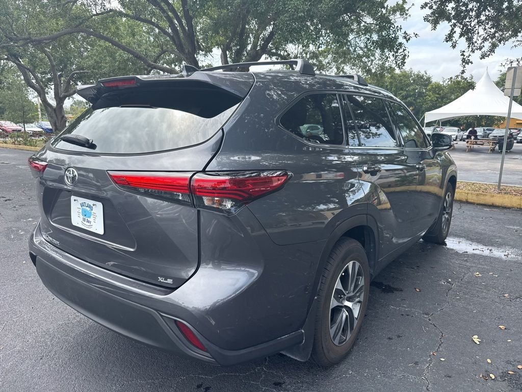 Used 2020 Gray Toyota XLE image 47
