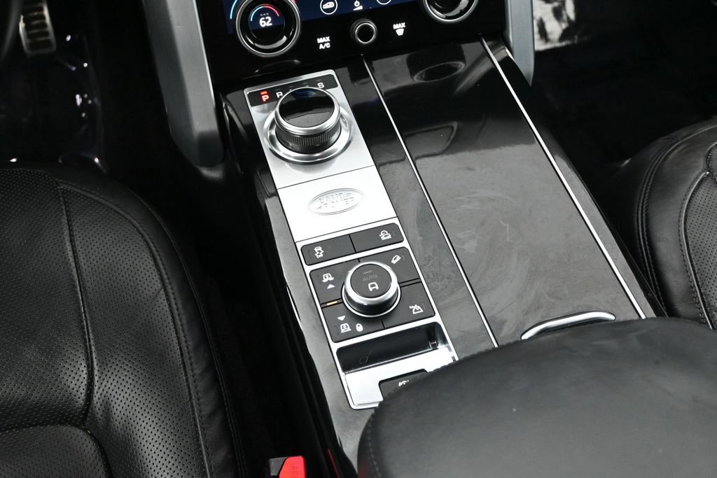 Used 2021 Santorini Black Metallic Land Rover Westminster image 14
