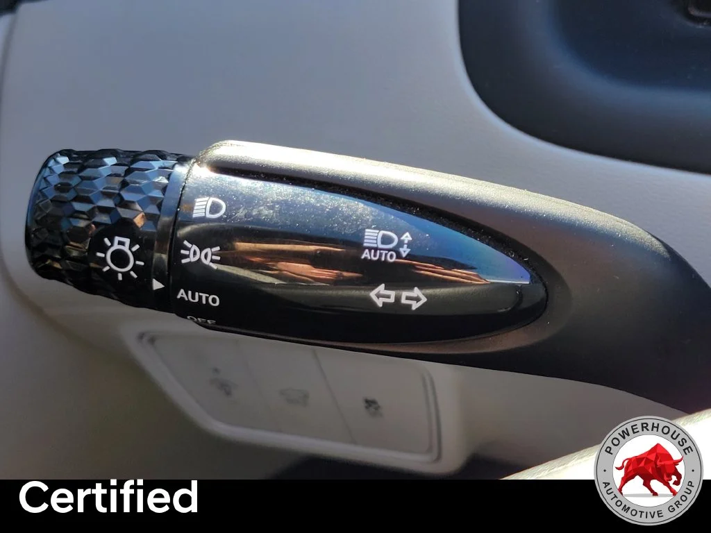 Used 2022 Gray Hyundai SEL image 32