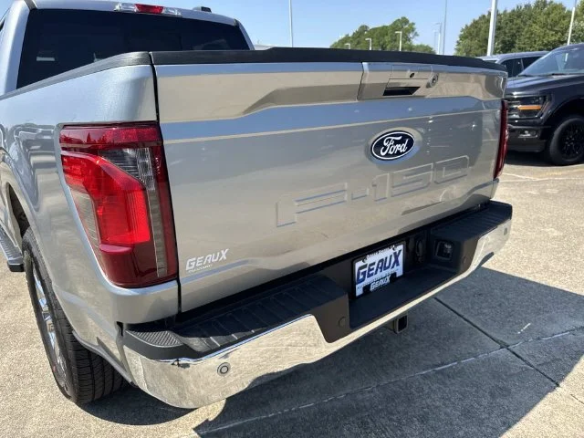 New 2026 Iconic Silver Metallic Ford XLT image 18