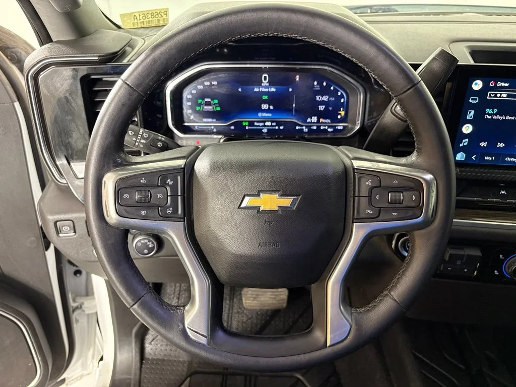 Certified Used 2022 SUMMIT WHITE Chevrolet LT image 21