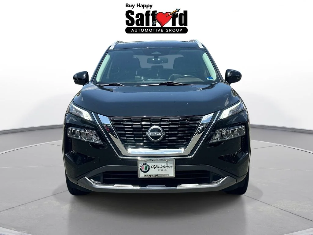 Used 2023 Super Black Nissan SL image 8