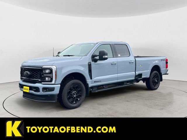 Pre-Owned 2025 Ford F-350SD Lariat 4WD 4D Crew Cab