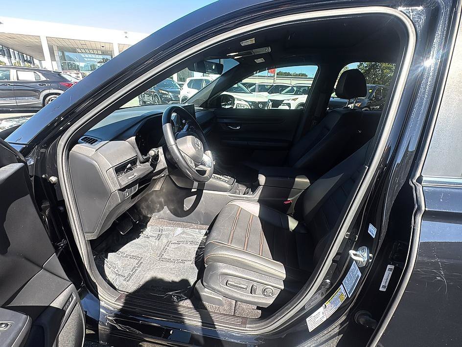 Used 2025 Crystal Black Pearl Honda Sport-L image 13
