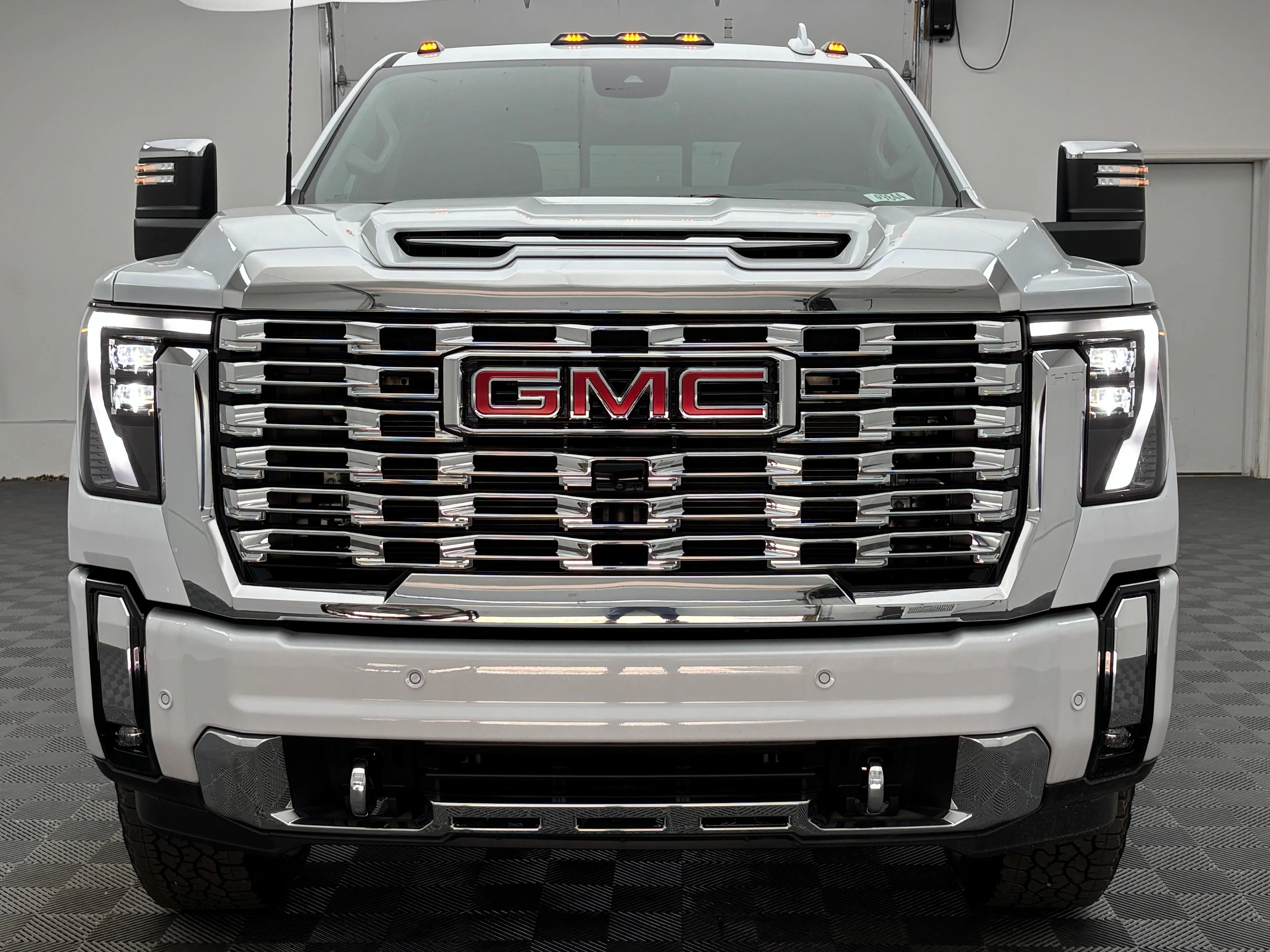 New 2026 Glacier White Tricoat GMC Denali image 17