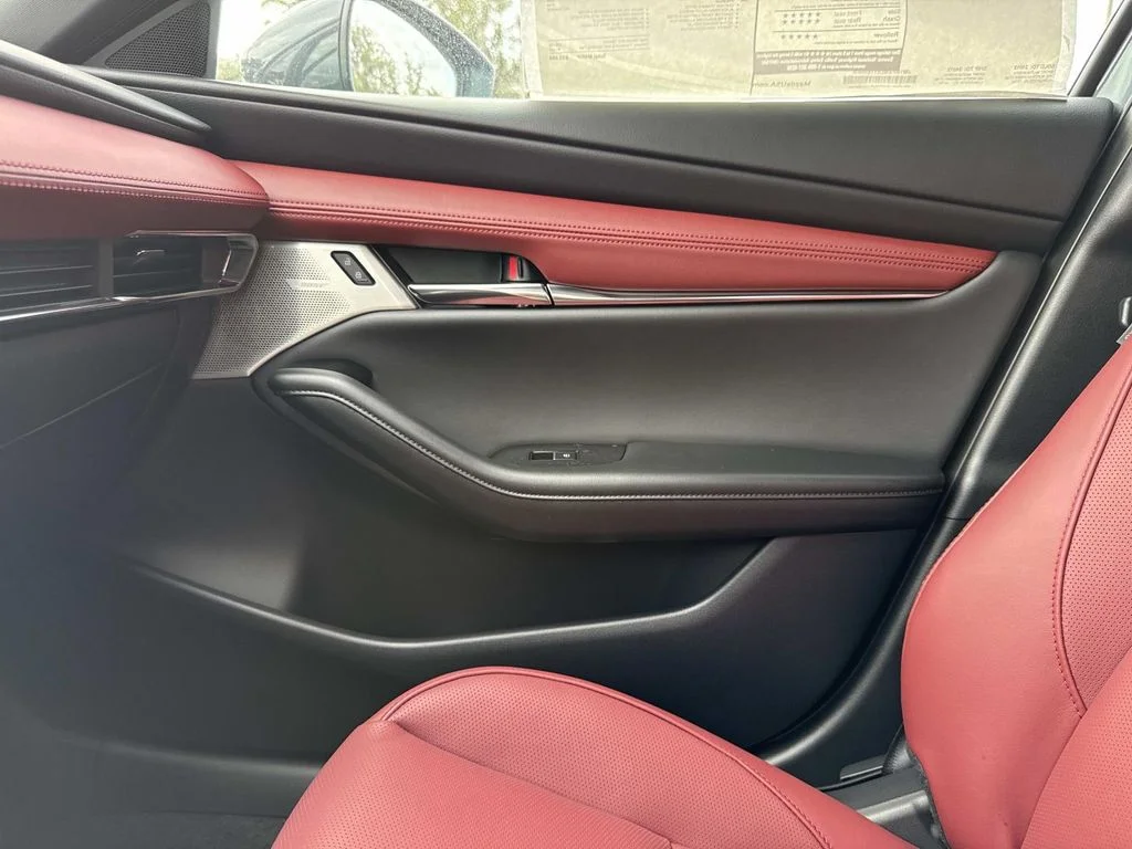 2026 Mazda Mazda3 Premium - Photo 26