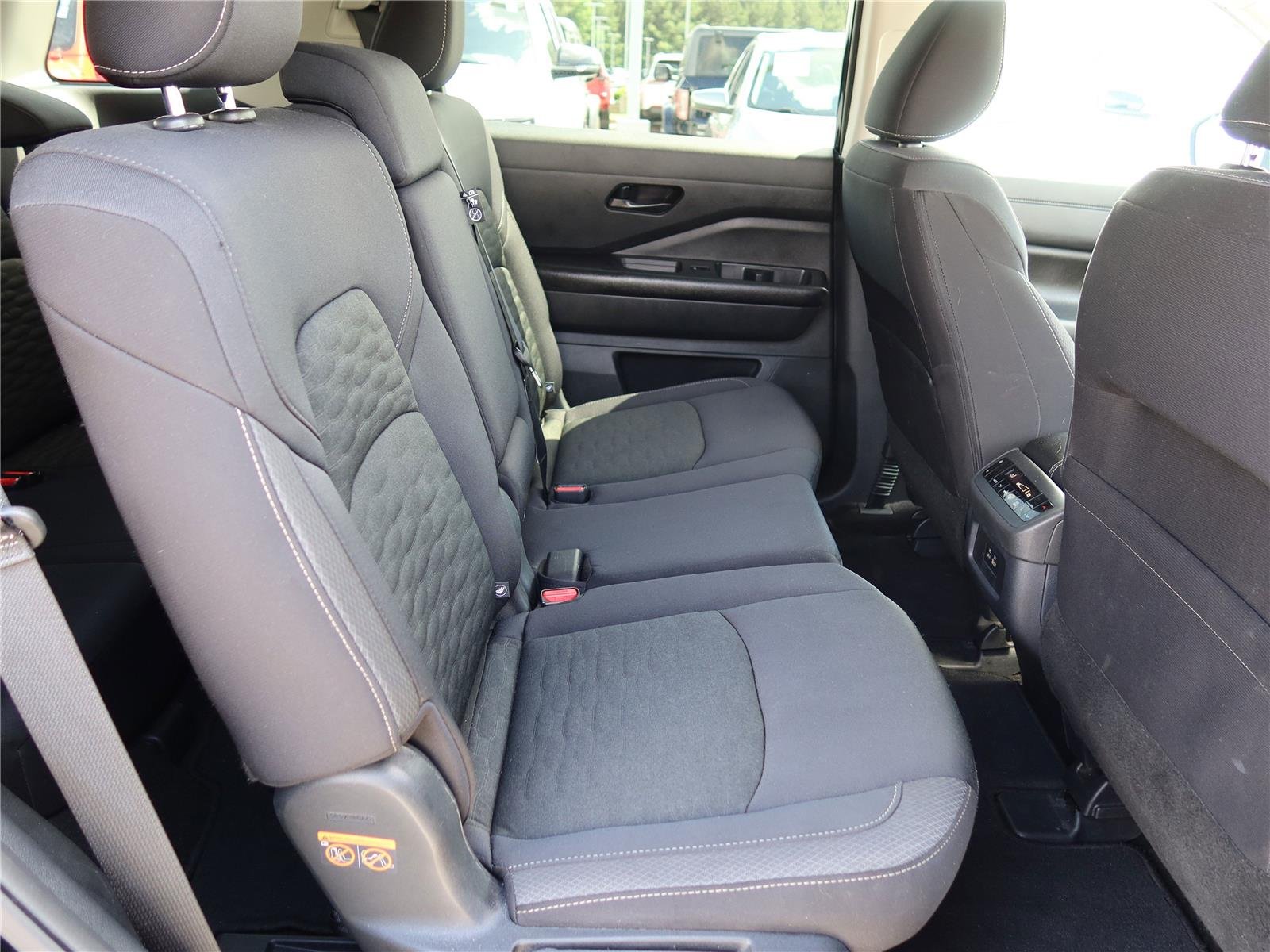 Used 2025 Super Black Nissan SV image 8
