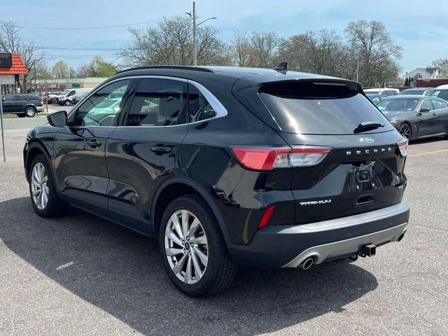 Used 2022 Black Ford Titanium image 8